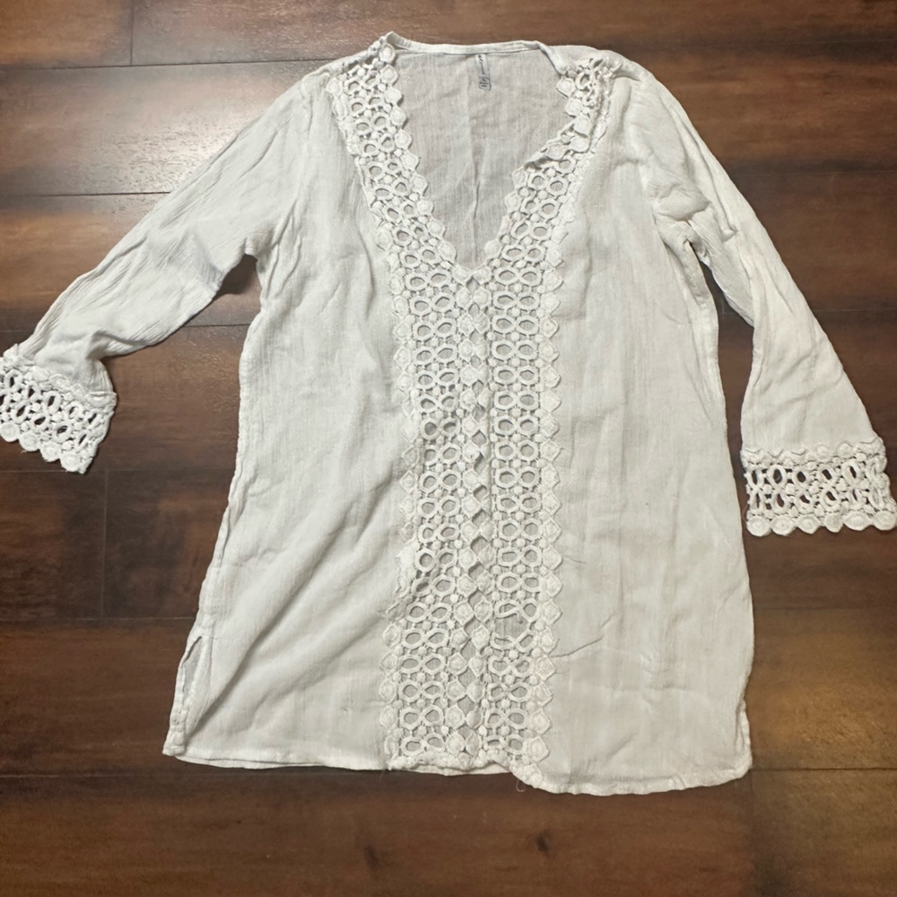 Raviya White Crochet Trim Women's Blouse